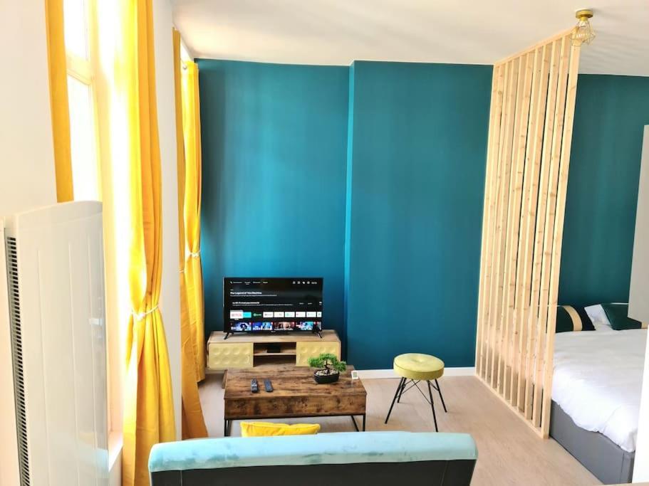 Le Cosy Central Moderne Et Chaleureux Saint-Etienne  Exterior foto